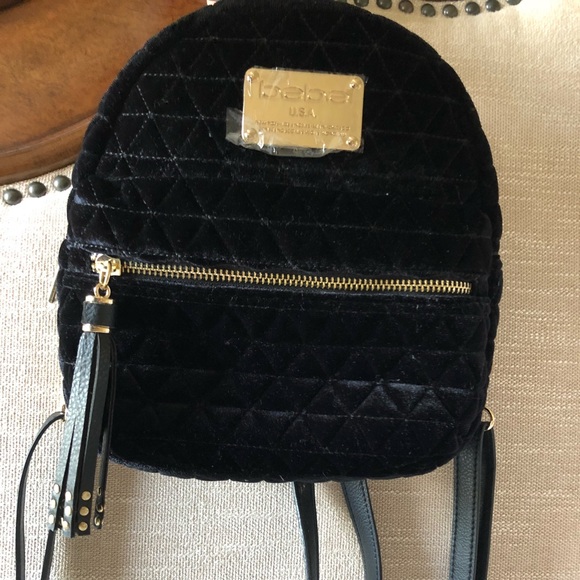 Backpack - Picture 2 of 4